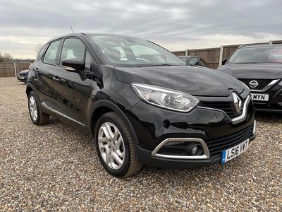 Black Used 2016 Renault Captur Dynamique SUV | £5,995 (Fair price)