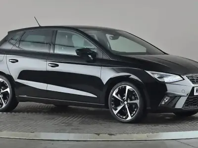 Begagnad Seat Ibiza FR Sport 116 HK (85 kW) 2024 Svart Halvkombi
