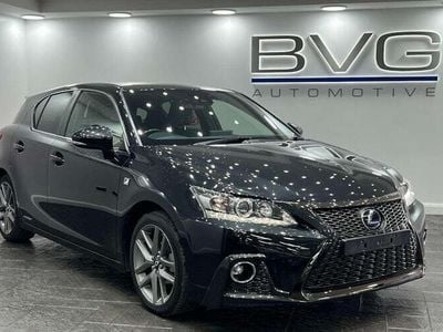 Lexus CT200h