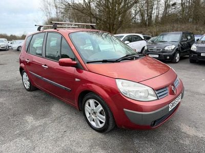 Used Renault Mégane Dynamique 2005 Red MPV