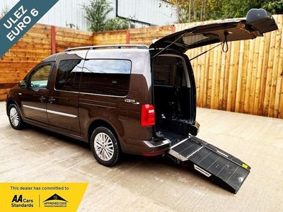Brown Used 2018 VW Caddy Maxi Life Life MPV | £17,701 (Fair price)