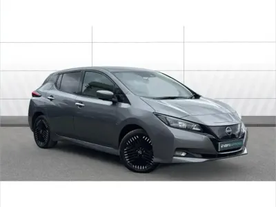 Gebraucht Nissan Leaf N-Connecta 108 kW (147 PS) 2023 Grau Kleinwagen