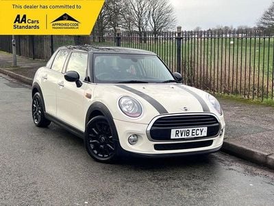 White Used 2018 Mini Cooper Hatch Hatchback | £6,995 (Super price)
