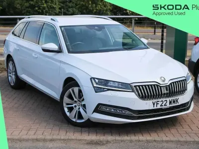 Used Skoda Superb SE L 147 HP (108 kW) 2022 Moon white metallic Estate