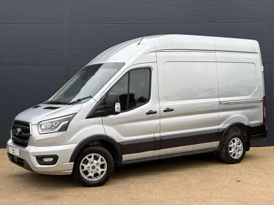 Usado Ford Transit Limited 2021 Prateado