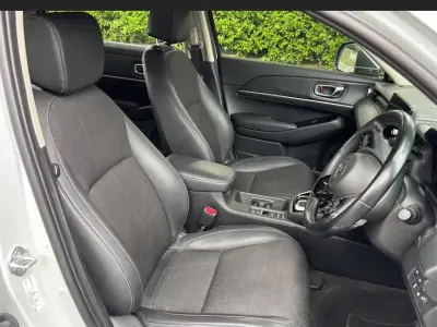 Used Honda HR-V Advance 131 HP (96 kW) 2023 White SUV