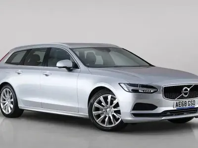 Used Volvo V90 Momentum 190 HP (139 kW) 2018 Silver Estate