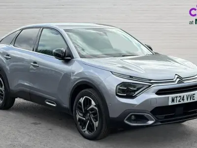 Usado Citroën C4 PureTech 131 HP (96 kW) 2024 Cinzento SUV