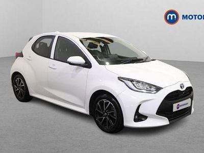 Used Toyota Yaris Hybrid Design 116 HP (85 kW) 2026 Hatchback