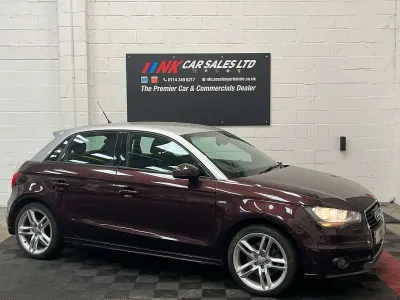 Begagnad Audi A1 S-Line 2014 Röd Halvkombi