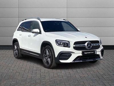 Mercedes GLB220