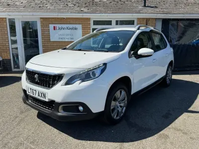 Used Peugeot 2008 Active 82 HP (60 kW) 2017 White SUV