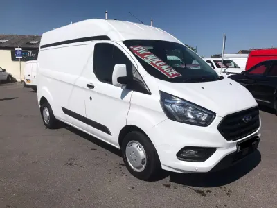 Used Ford Transit Custom Trend 105 HP (77 kW) 2021 White Van
