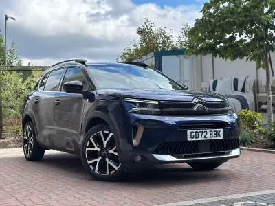 Used Citroën C5 PureTech 2023 Blue Hatchback