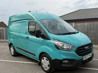 Used Ford Transit Custom Trend 130 HP (95 kW) 2022 Green Van