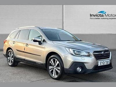 Used Subaru Outback Premium 175 HP (128 kW) 2021 Gold Estate