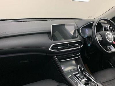 Second-hand MG HS Exclusive 160 CP (117 kW) 2022 Gri SUV