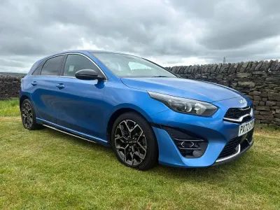 Used Kia Ceed GT-Line 2023 Blue Hatchback