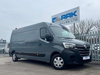 Used Renault Master Business 2022 Grey MPV