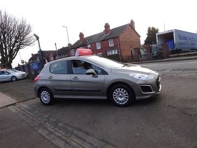 used Peugeot 308 1.6 HDi 92 Access 5dr ** LOW RATE FINANCE AVAILABLE ** JUST BEEN SERVICED **