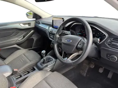 Used Ford Focus Active 125 HP (91 kW) 2021 White Hatchback