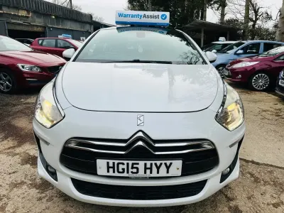 Begagnad Citroën DS5 2015 Vit Halvkombi