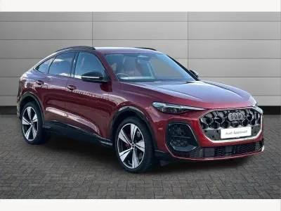 Used Audi SQ5 Advanced 367 HP (269 kW) 2025 Red SUV