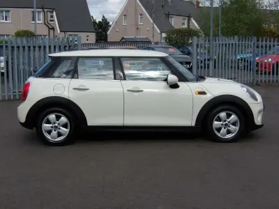 Usado Mini ONE Hatch 2016 Blanco Utilitario