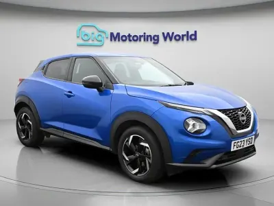 Usado Nissan Juke N-Connecta 114 HP (83 kW) 2023 Azul SUV