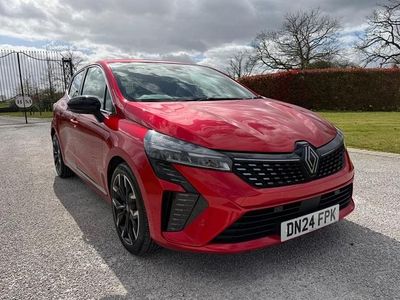 Used Renault Clio V RS Line 90 HP (66 kW) 2023 Grey  Hatchback