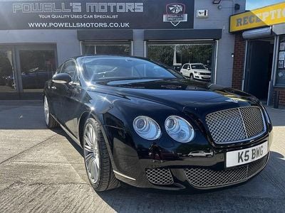 Używany Bentley Continental 552 KM (405 kW) 2009 Czarny Sedan/Limuzyna