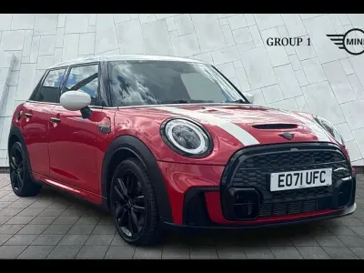 Used Mini Cooper S Hatch 176 HP (129 kW) 2021 Chili red Hatchback