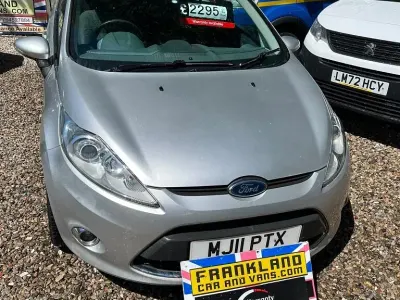 Used Ford Fiesta Titanium 96 HP (70 kW) 2011 Silver Hatchback
