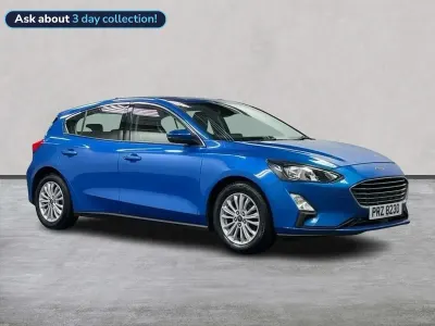 Begagnad Ford Focus Titanium 125 HK (91 kW) 2019 Blå Halvkombi