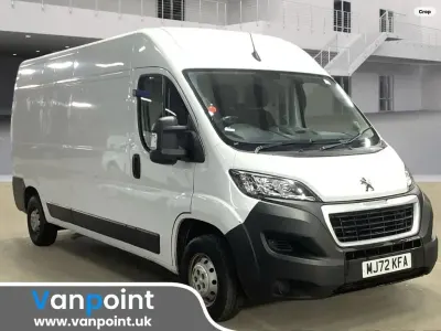 Second-hand Peugeot Boxer S 140 CP (102 kW) 2023 Alb Van
