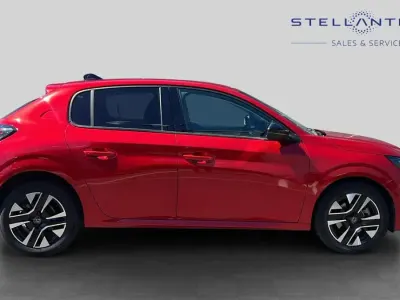 Used Peugeot 208 Allure 99 HP (72 kW) 2025 Red Hatchback
