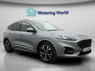 Used Ford Kuga ST-Line X 190 HP (139 kW) 2024 Silver SUV