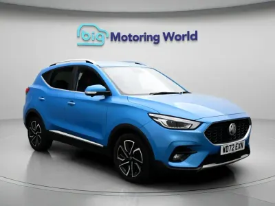 Usado MG ZS Exclusive 111 HP (81 kW) 2023 SUV