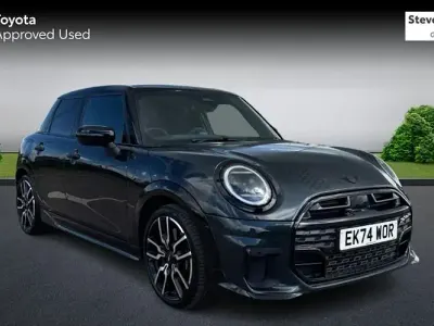 Usado Mini Cooper Sport 150 kW (204 HP) 2026 Citadino