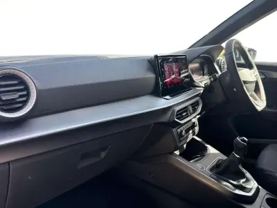 New Seat Arona Black Edition 115 HP (84 kW) 2026 Nevada white SUV
