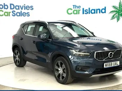 Used Volvo XC40 Inscription 156 HP (114 kW) 2018 Blue SUV