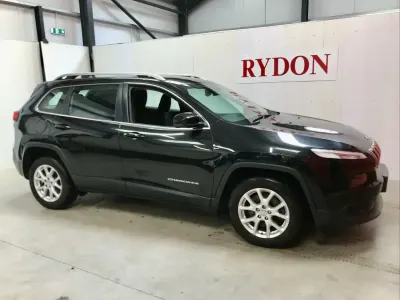 Used Jeep Cherokee Longitude Plus 170 HP (125 kW) 2015 Black SUV
