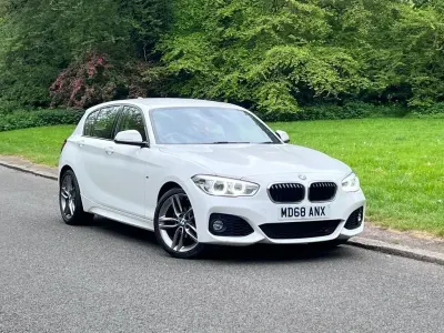 Usado BMW 118 M Sport 136 CV (100 kW) 2018 Blanco Utilitario