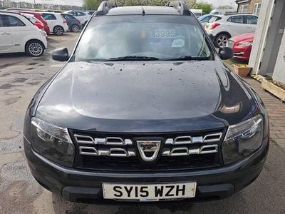 Used Dacia Duster Ambiance 110 HP (80 kW) 2015 Grey SUV
