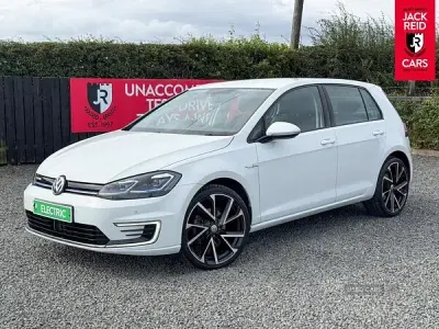 Used VW e-Golf 99 kW (135 HP) 2019 White Hatchback