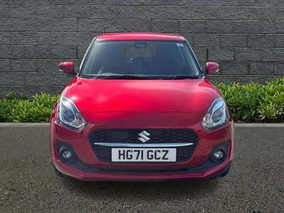 Begagnad Suzuki Swift SZ5 83 HK (61 kW) 2021 Röd Halvkombi