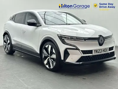 Used Renault Mégane IV Techno 2023 White Hatchback