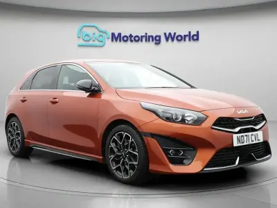 Used Kia Ceed GT-Line 158 HP (116 kW) 2022 Orange Hatchback
