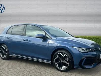 Used VW Golf VIII R-line 150 HP (110 kW) 2025 Blue Hatchback