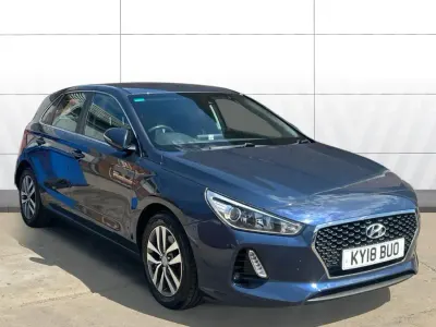 Used Hyundai i30 SE 140 HP (102 kW) 2018 Blue Hatchback